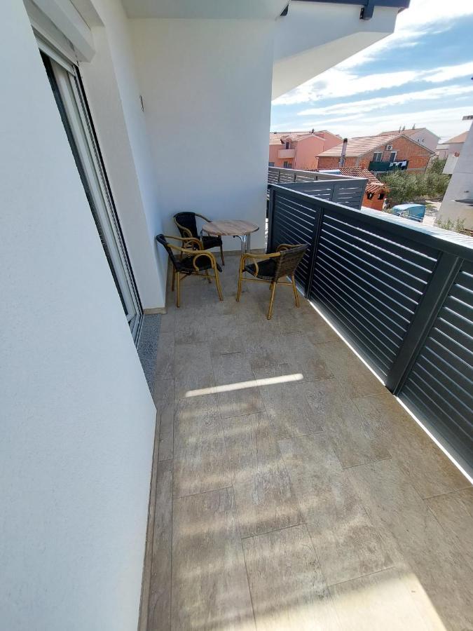 Apartmani Tropical โวดีเซ ภายนอก รูปภาพ