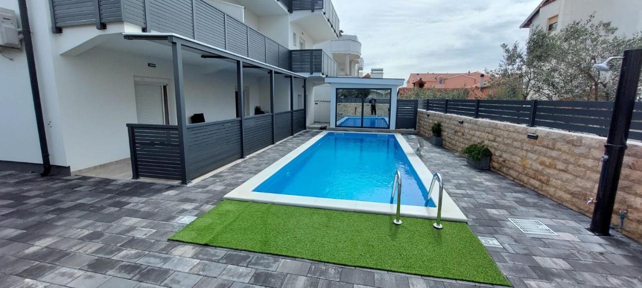 Apartmani Tropical โวดีเซ ภายนอก รูปภาพ